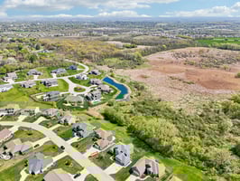 N3W27755 Cloverland Ln-1305-100.jpg