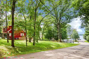 N4386 Friedel Ave-S0509-005.jpg