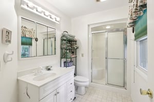 N4386 Friedel Ave-S0509-044.jpg