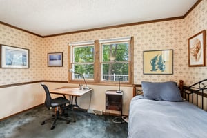 N4386 Friedel Ave-S0509-048.jpg