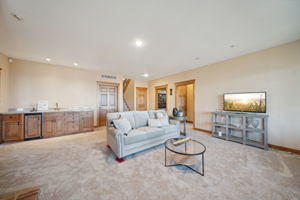32_Interior