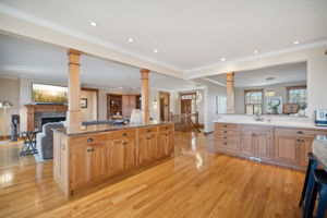 16_Interior