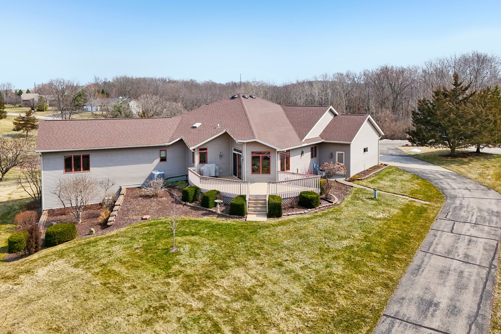 N4723 Ridgeview Dr-S2603-015.jpg