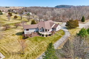 N4723 Ridgeview Dr-S2603-014.jpg