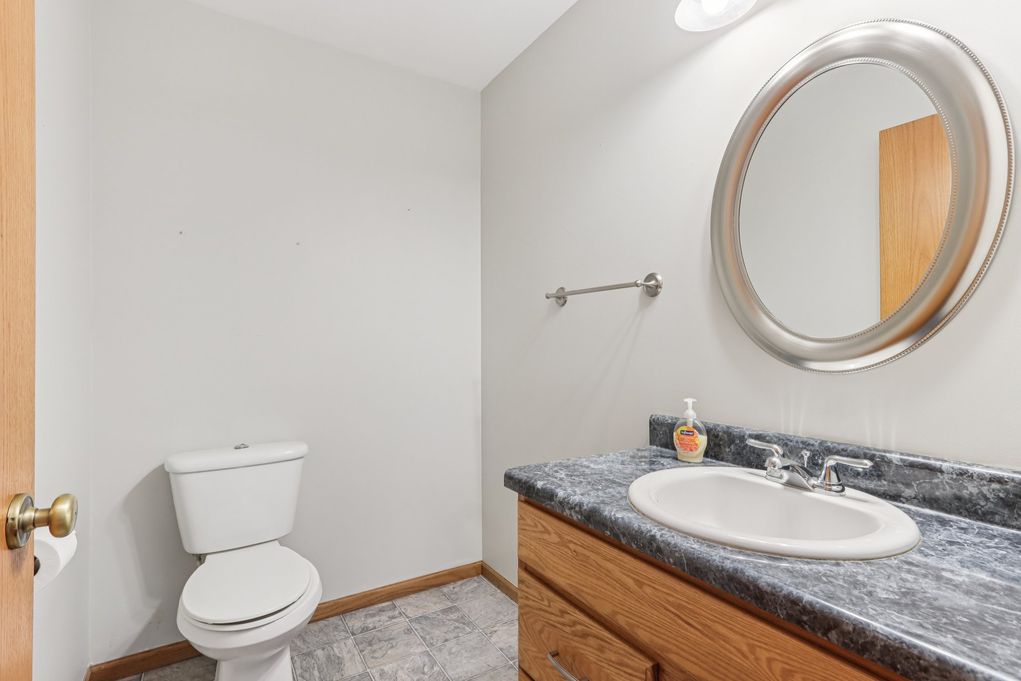 N5139 Granville Ct-S1109-045.jpg