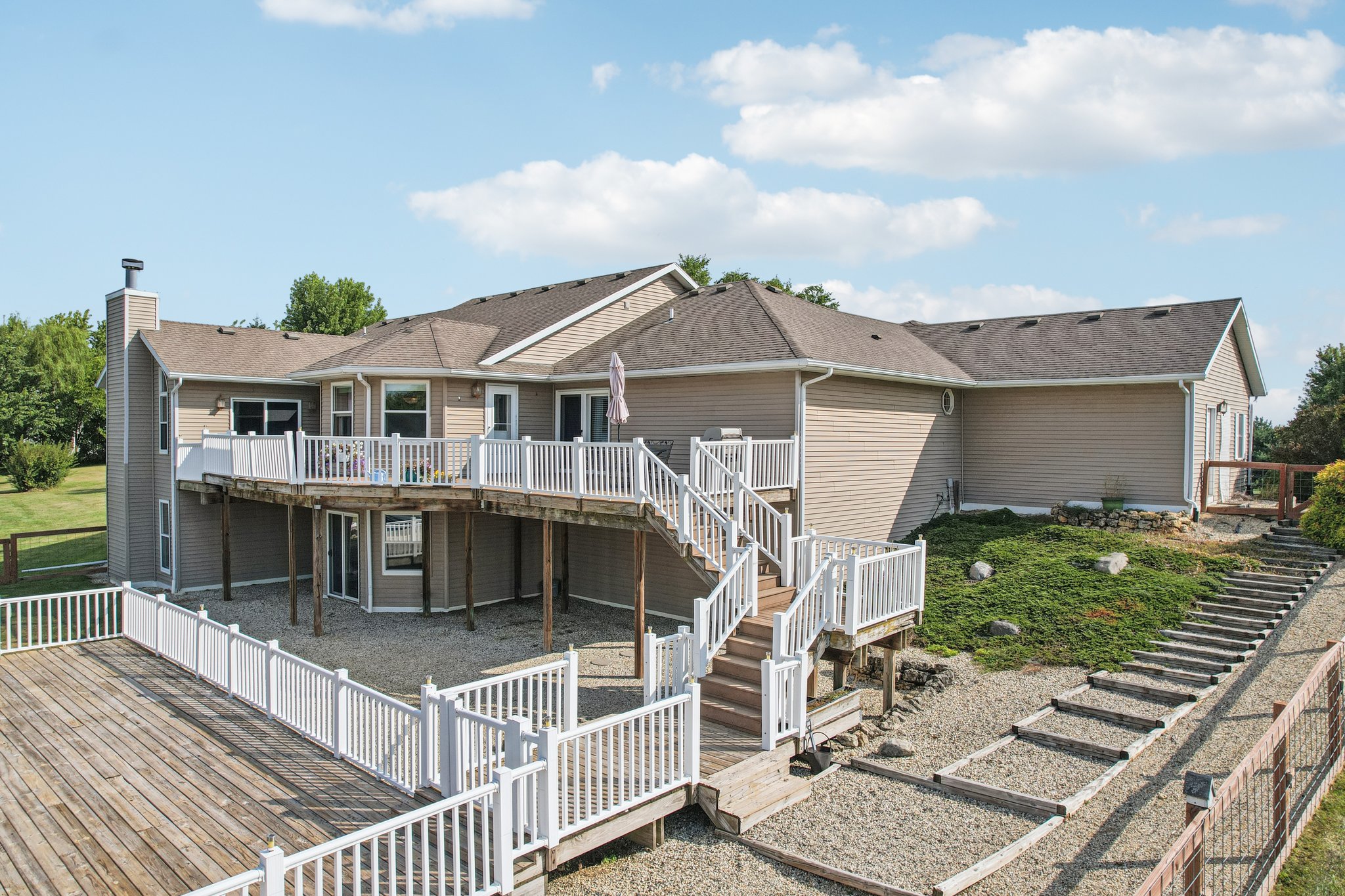 N5139 Granville Ct-S1109-075.jpg