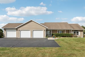 N5139 Granville Ct-S1109-004.jpg