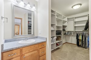 N5139 Granville Ct-S1109-034.jpg