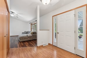 N5139 Granville Ct-S1109-046.jpg