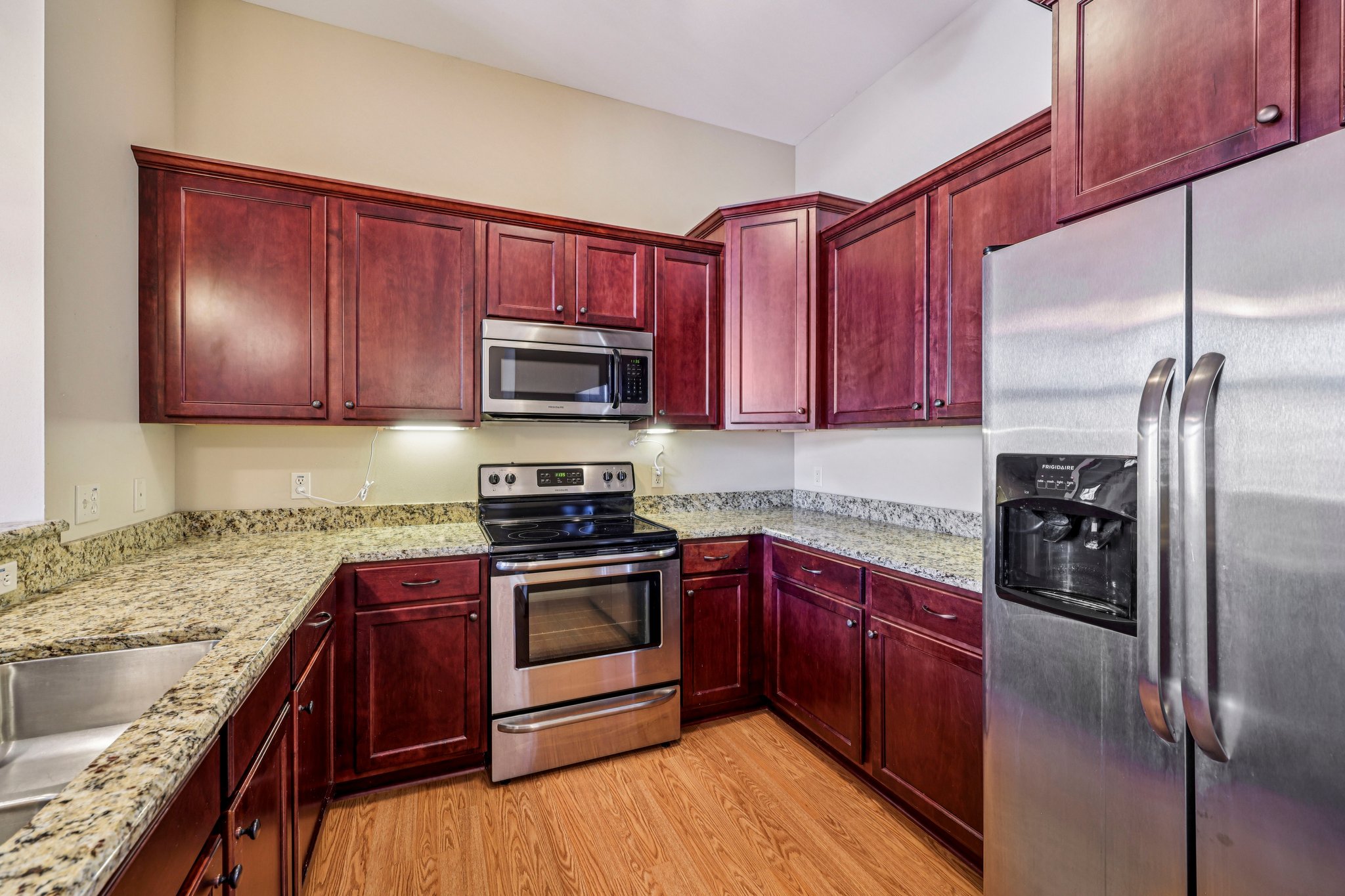 N51W34861 E Wisconsin Ave 1113-S3103-013.jpg