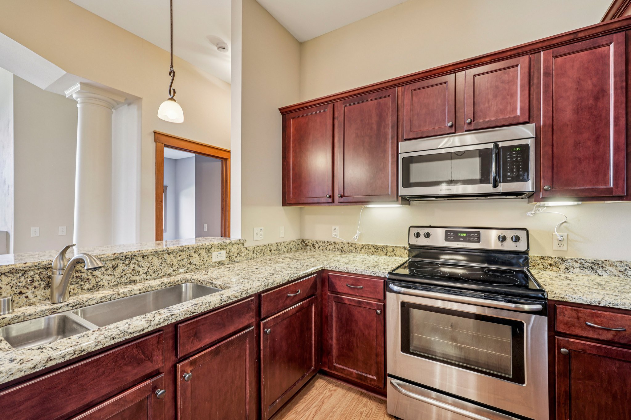 N51W34861 E Wisconsin Ave 1113-S3103-015.jpg