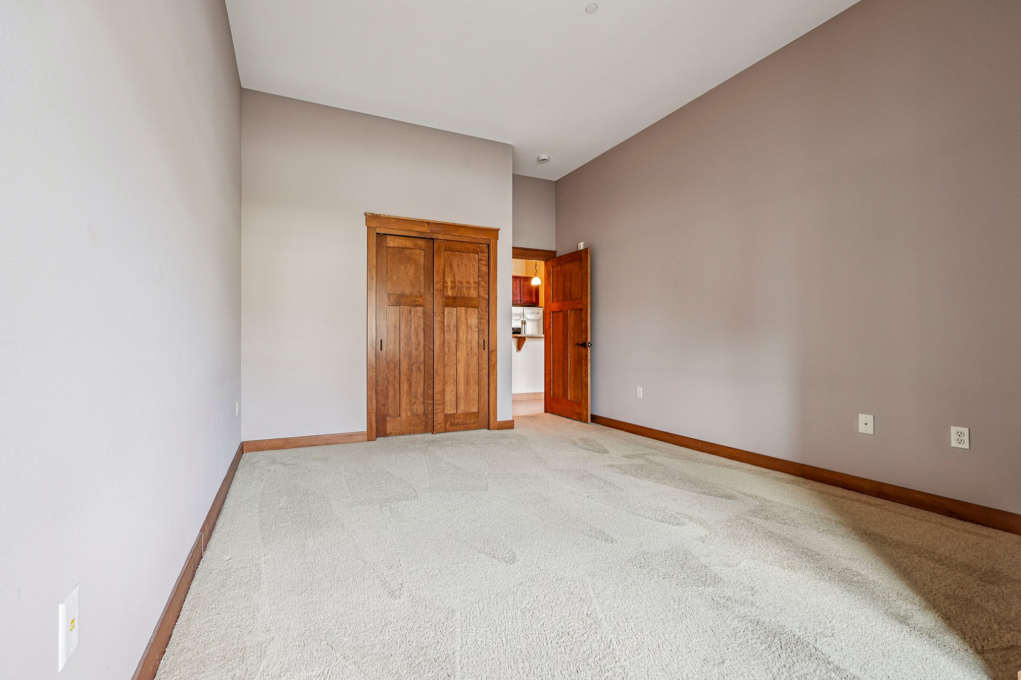 N51W34861 E Wisconsin Ave 1113-S3103-021.jpg