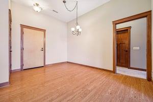 N51W34861 E Wisconsin Ave 1113-S3103-011.jpg