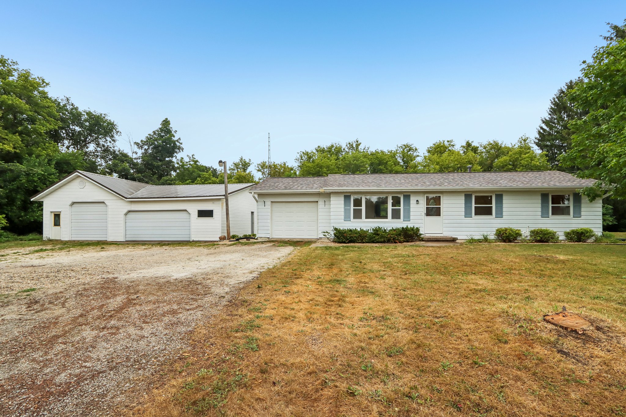 N5360 Bakertown Dr-S0108-004.jpg