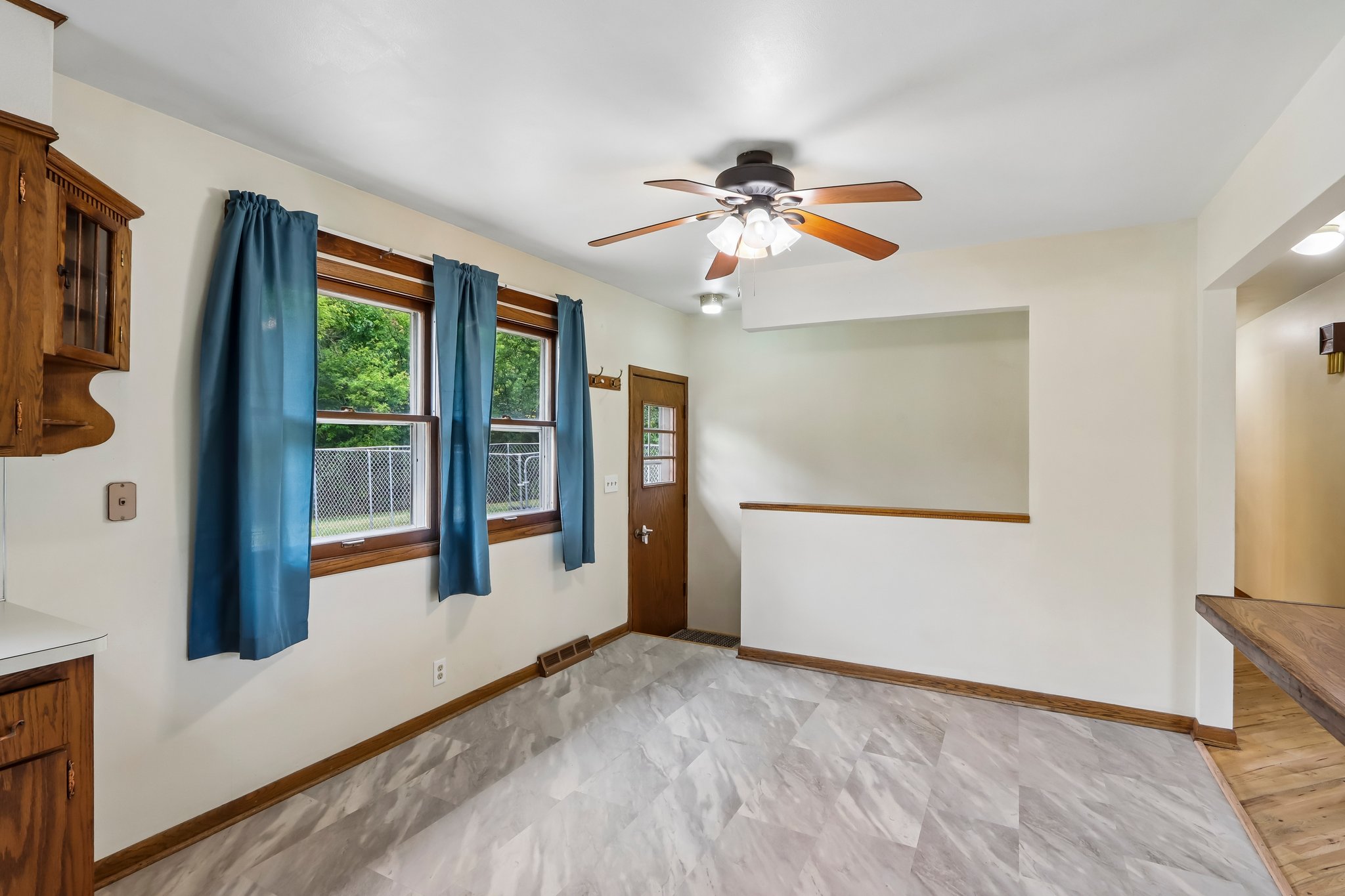 N5360 Bakertown Dr-S0108-013.jpg