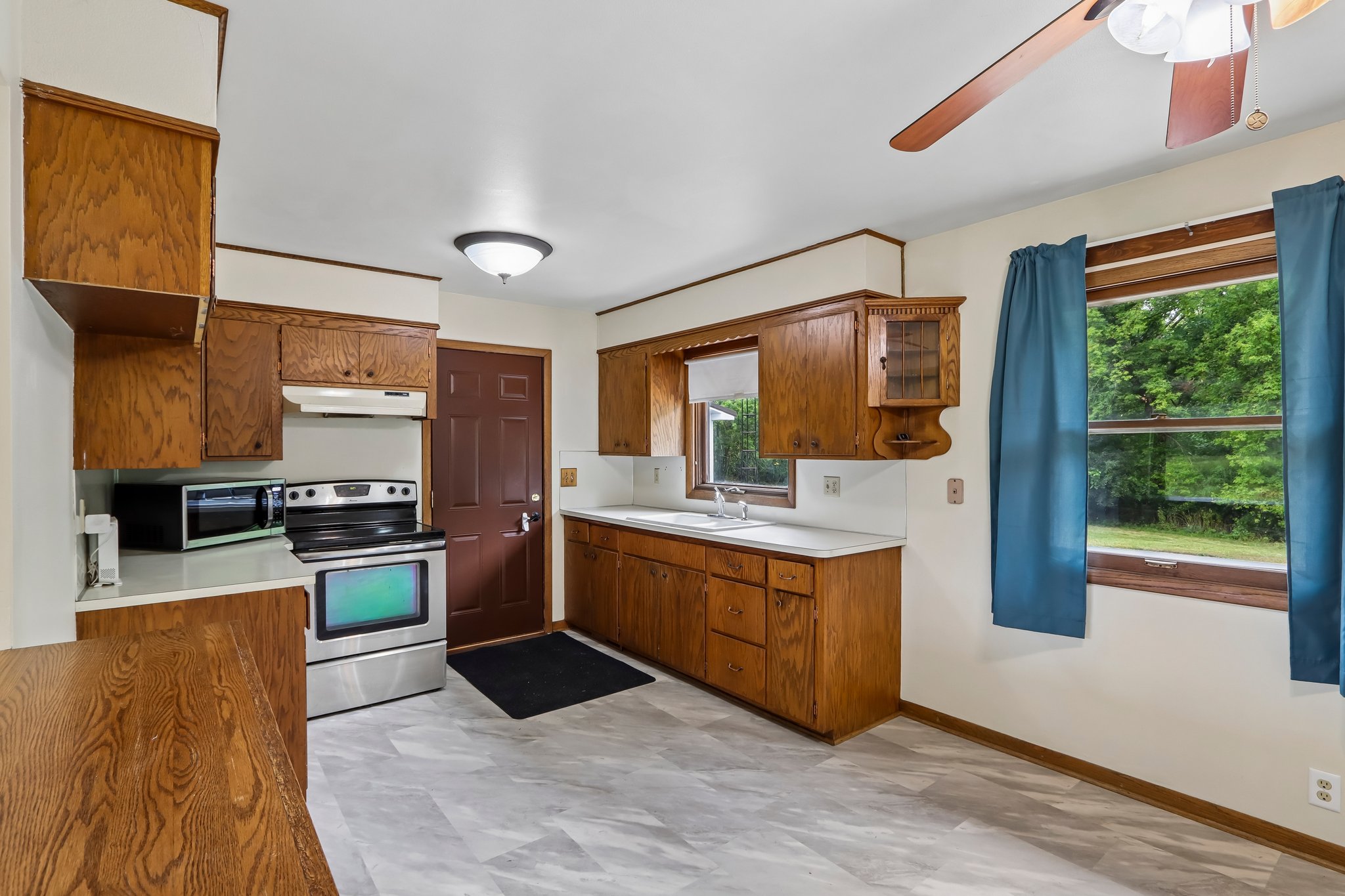N5360 Bakertown Dr-S0108-014.jpg