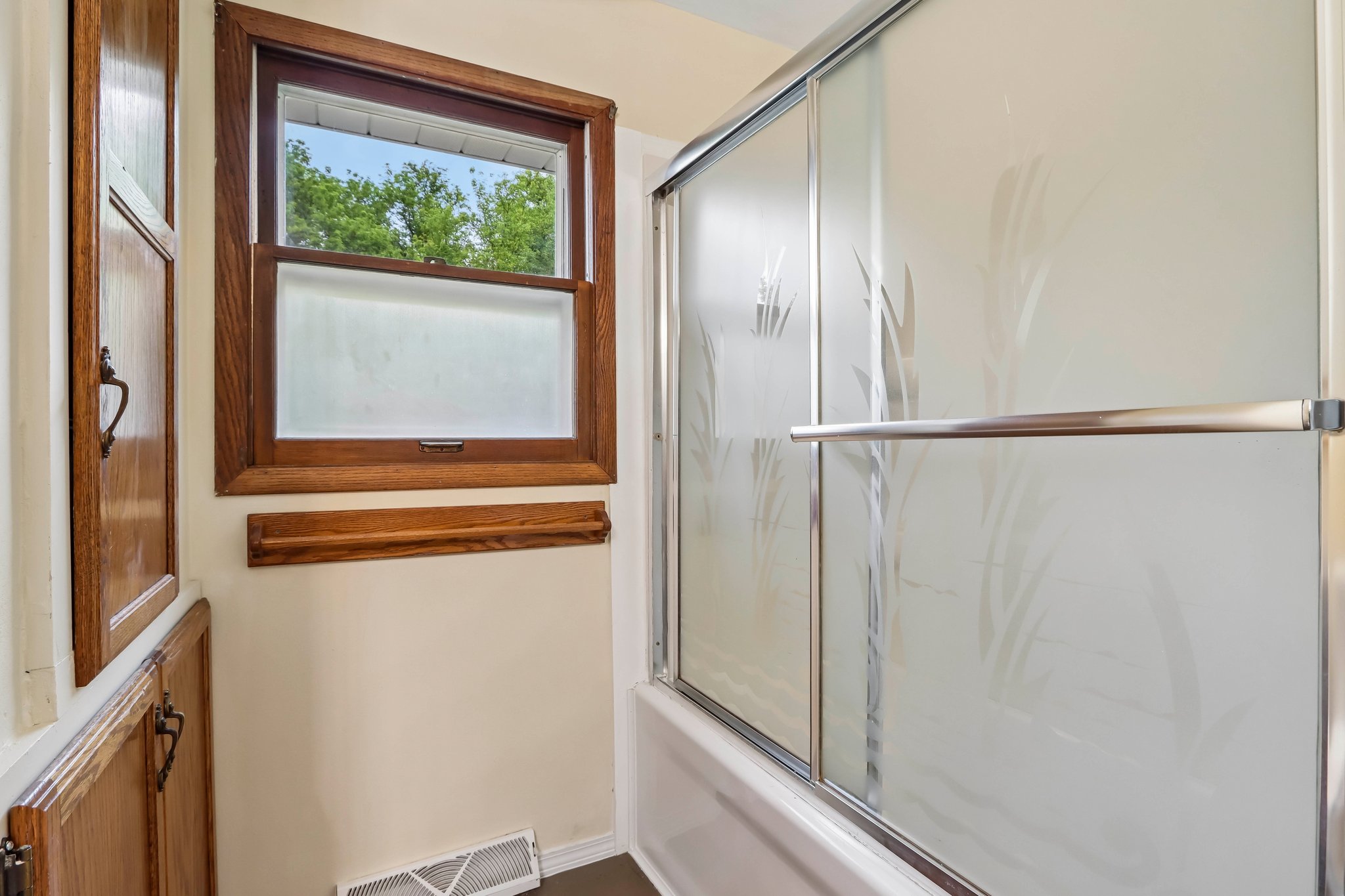 N5360 Bakertown Dr-S0108-027.jpg