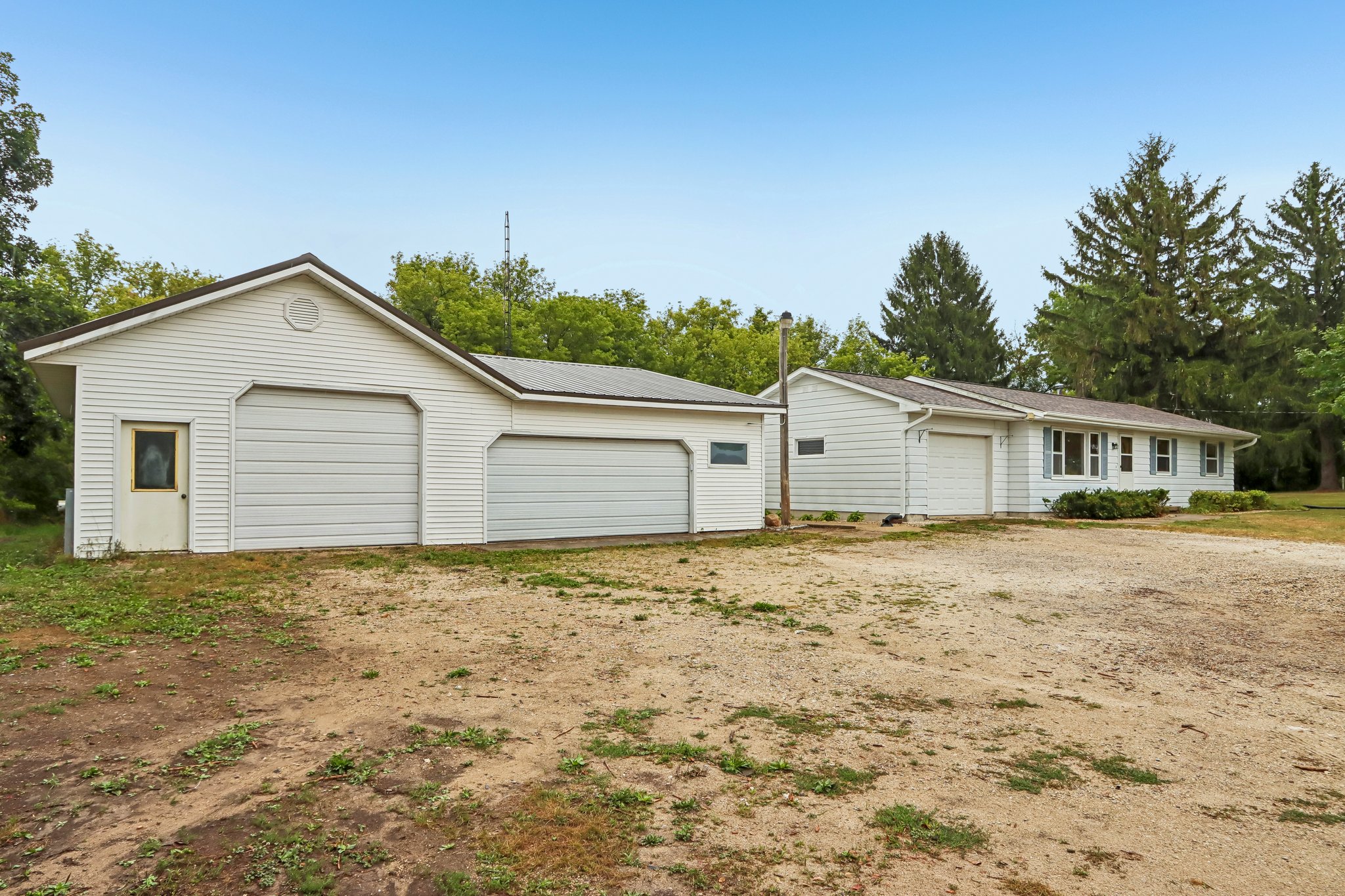 N5360 Bakertown Dr-S0108-049.jpg