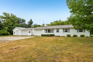 N5360 Bakertown Dr-S0108-003.jpg