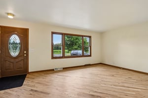 N5360 Bakertown Dr-S0108-007.jpg