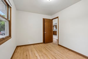N5360 Bakertown Dr-S0108-029.jpg