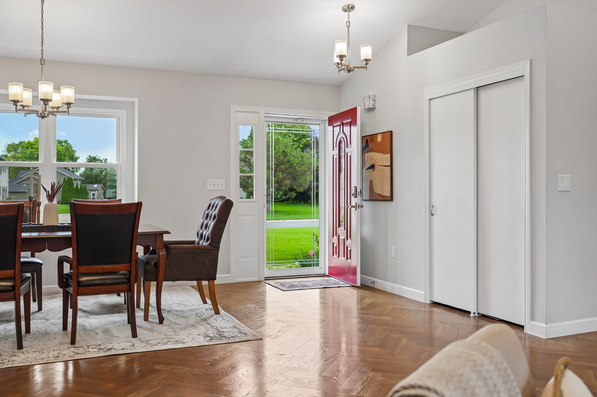 N64W13863 Cobblestone Dr-S1408-011.jpg