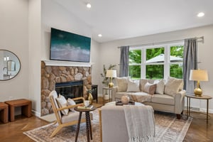 N64W13863 Cobblestone Dr-S1408-008.jpg