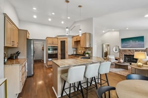 N64W13863 Cobblestone Dr-S1408-021.jpg