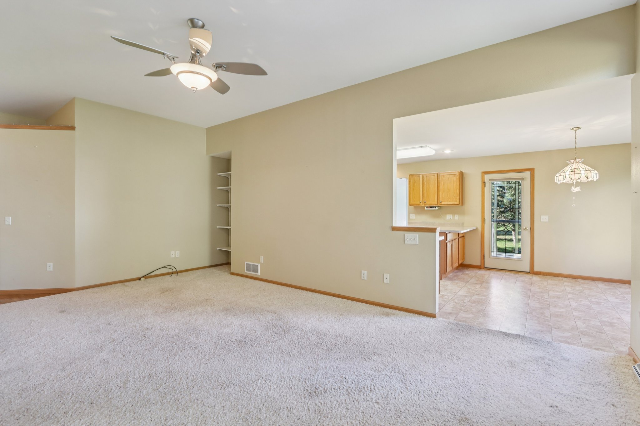 N6720 Clover Ln-S0910-009.jpg