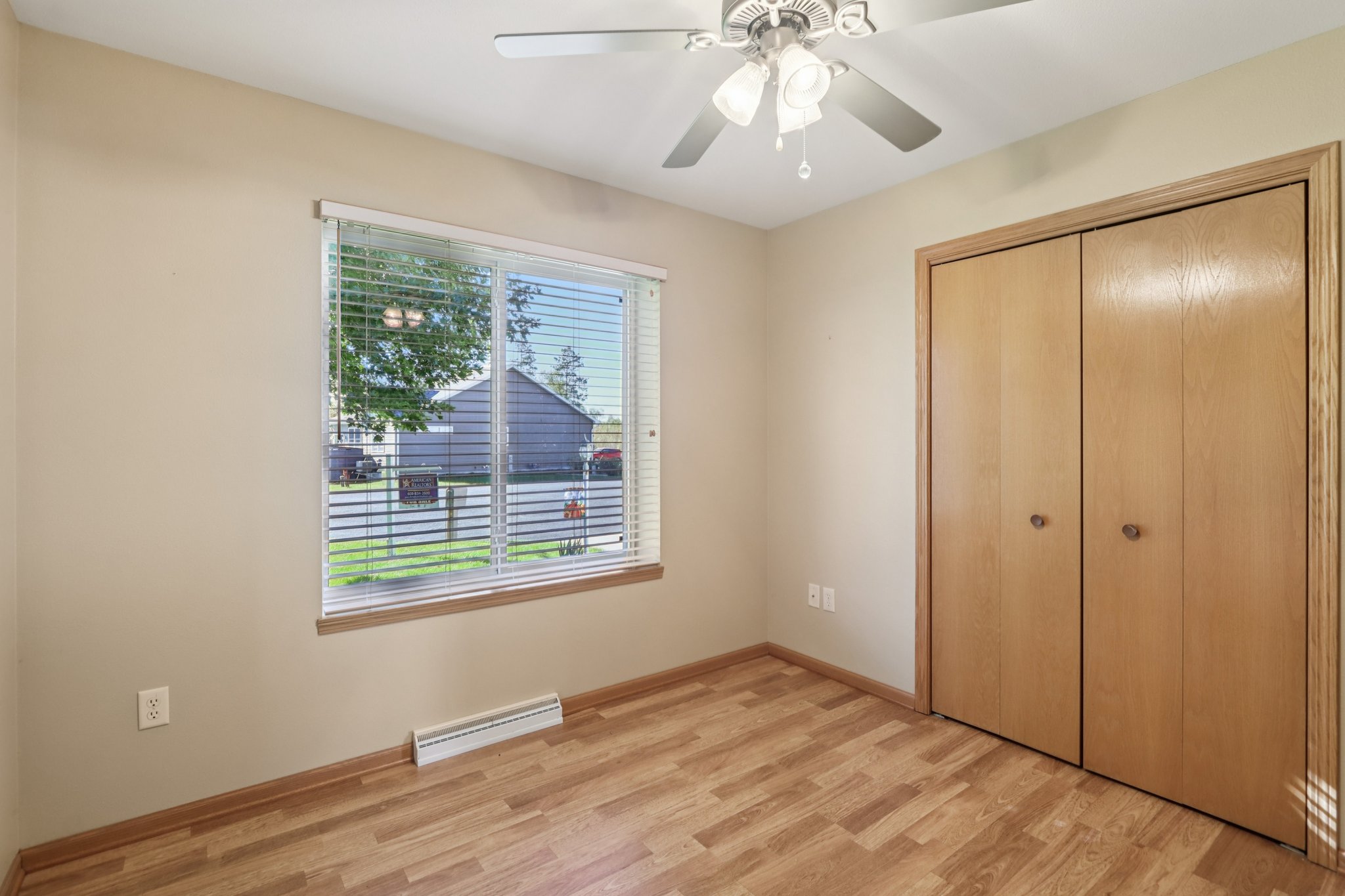 N6720 Clover Ln-S0910-025.jpg