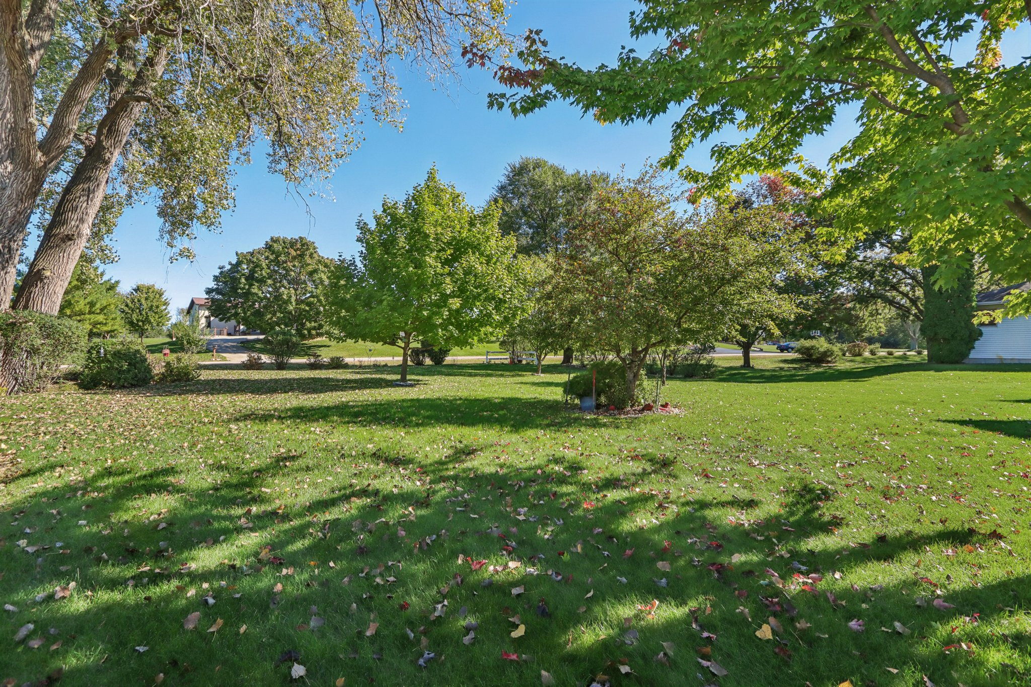 N6720 Clover Ln-S0910-036.jpg