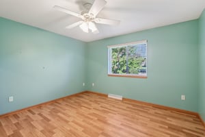 N6720 Clover Ln-S0910-020.jpg
