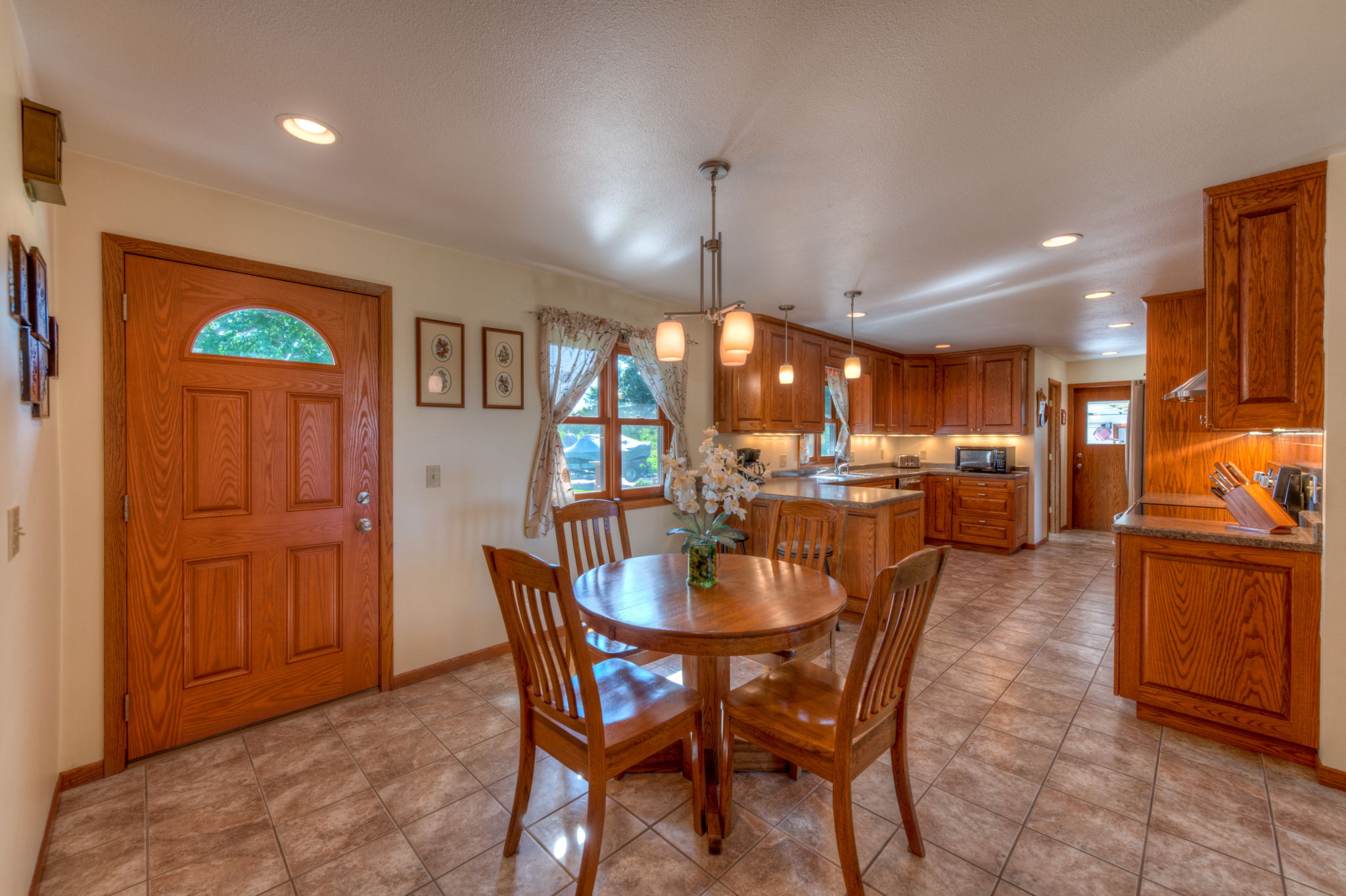 Dining Room/Kitchen