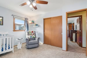 N86W14812 Rozanne Dr-0904-025.jpg