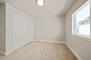  Photo 39
