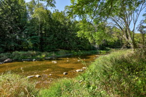  Photo 39