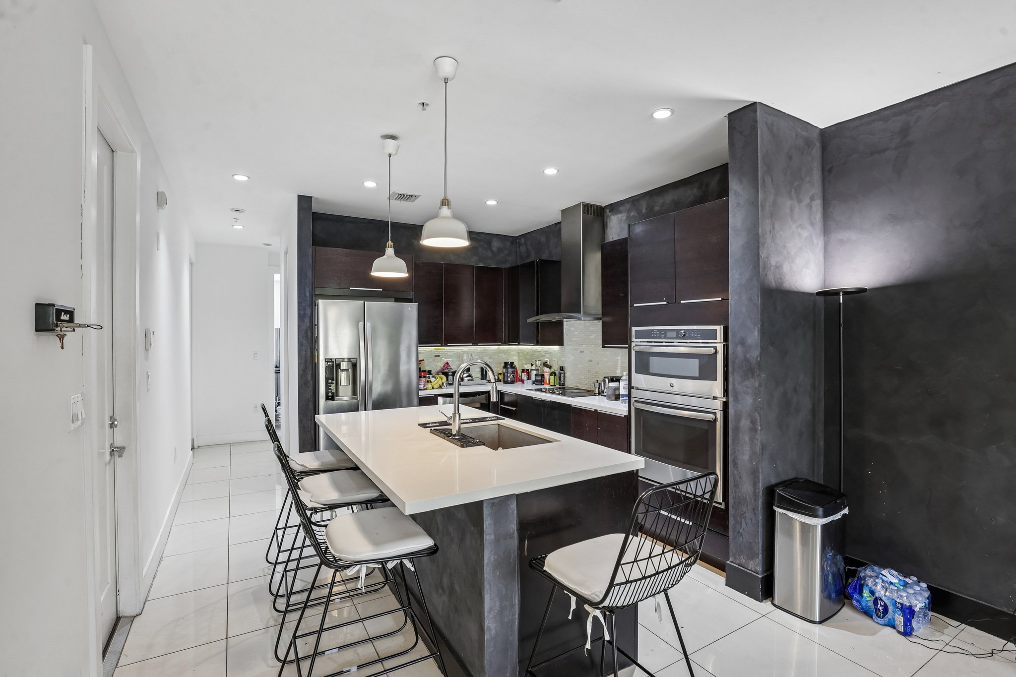 NW 63rd Terrace 203-S0706-014.jpg