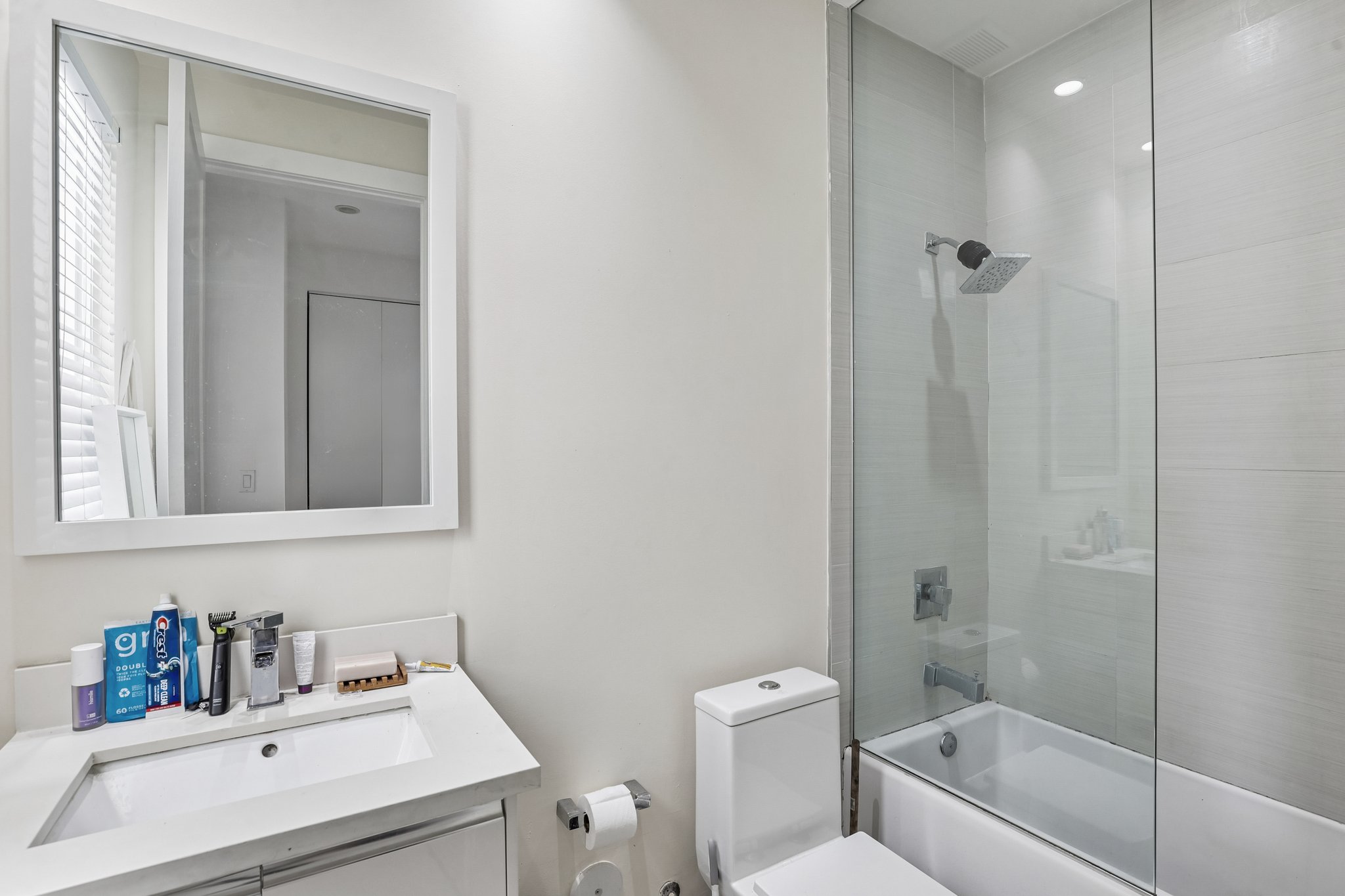 NW 63rd Terrace 203-S0706-018.jpg