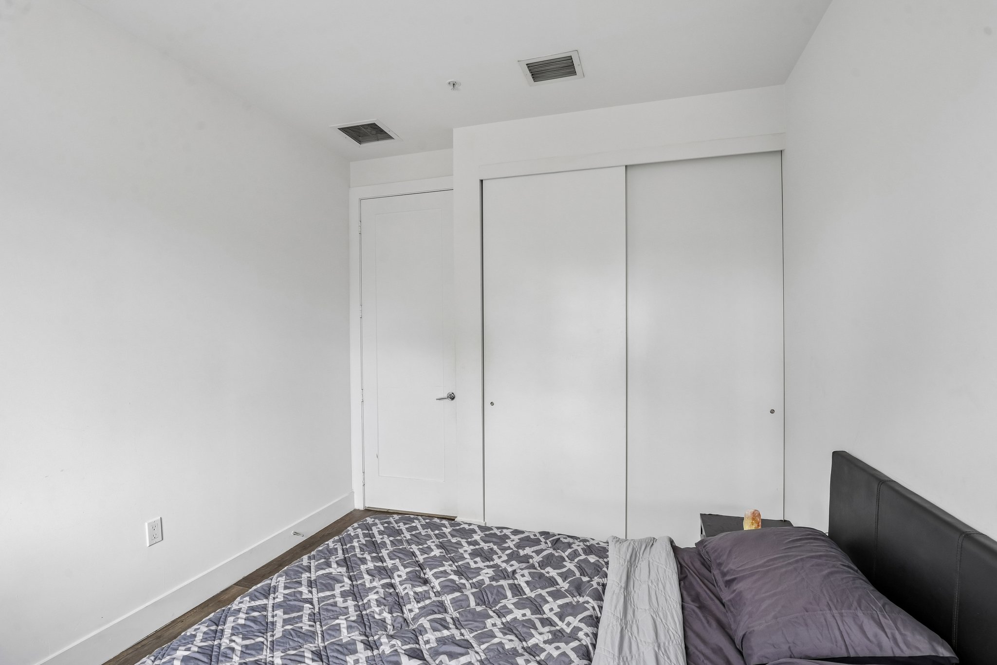 NW 63rd Terrace 203-S0706-021.jpg