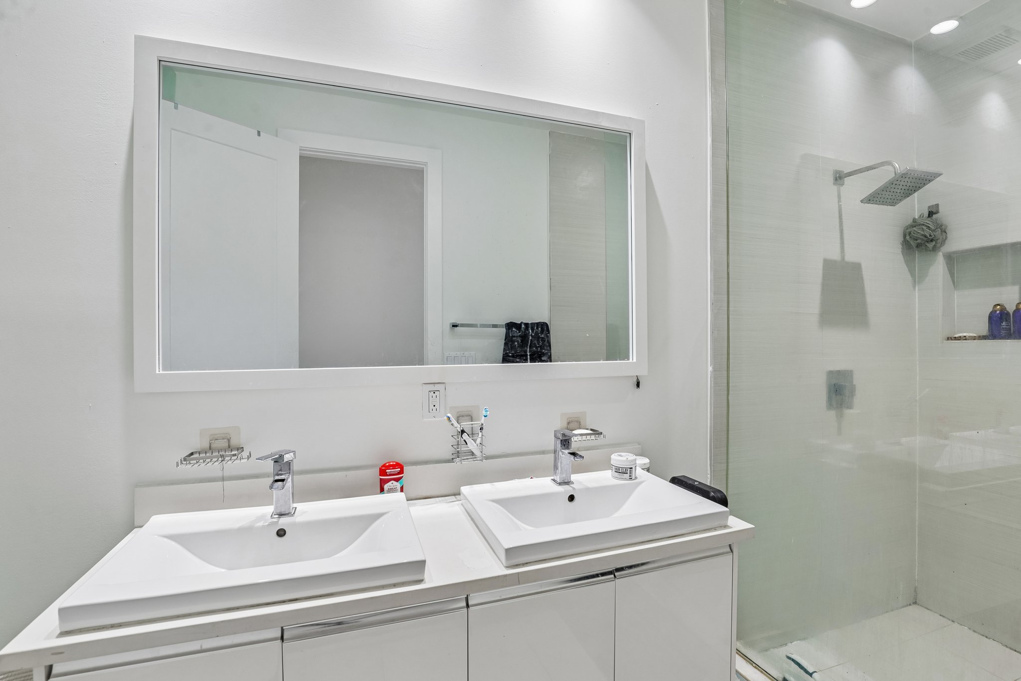 NW 63rd Terrace 203-S0706-035.jpg