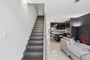 NW 63rd Terrace 203-S0706-005.jpg
