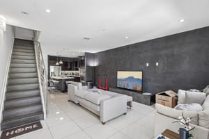 NW 63rd Terrace 203-S0706-006.jpg