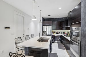 NW 63rd Terrace 203-S0706-016.jpg
