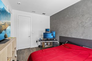 NW 63rd Terrace 203-S0706-026.jpg