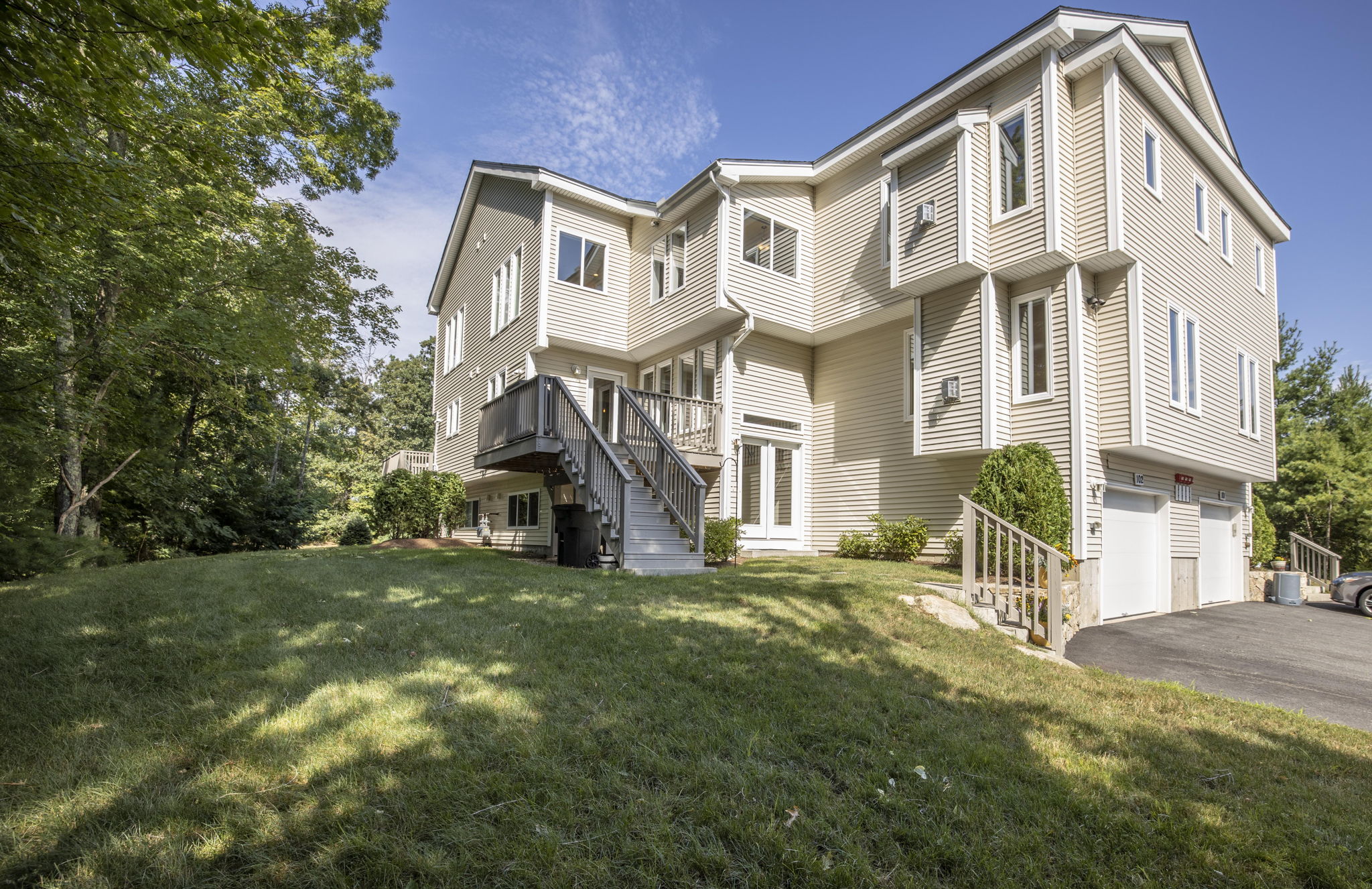 102 Old Bridge Lane Bellingham, MA Deanna Dimarzio Architectural and