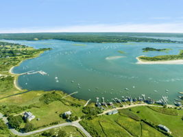 Westport Harbor - Yacht Club