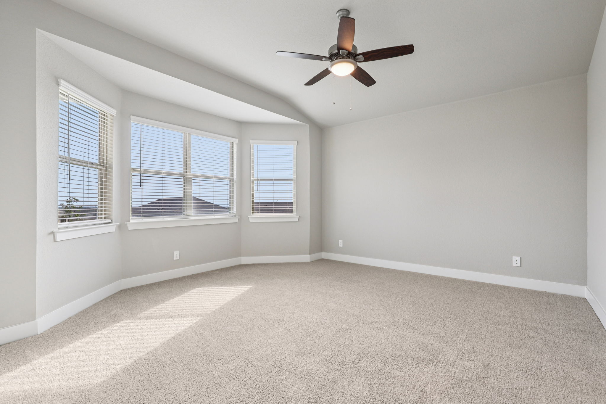 San Antonio East - Legendary Trails - 120 Perciful Ave Schertz TX 78108 - 025