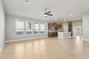 San Antonio East - Legendary Trails - 120 Perciful Ave Schertz TX 78108 - 006