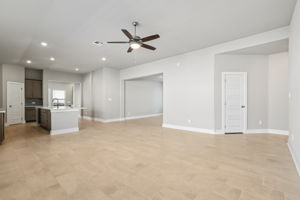 San Antonio East - Legendary Trails - 120 Perciful Ave Schertz TX 78108 - 007