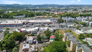  Photo 0